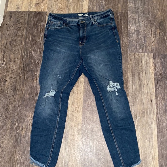 Old Navy Denim - Rockstar Super Skinny Distressed Jeans